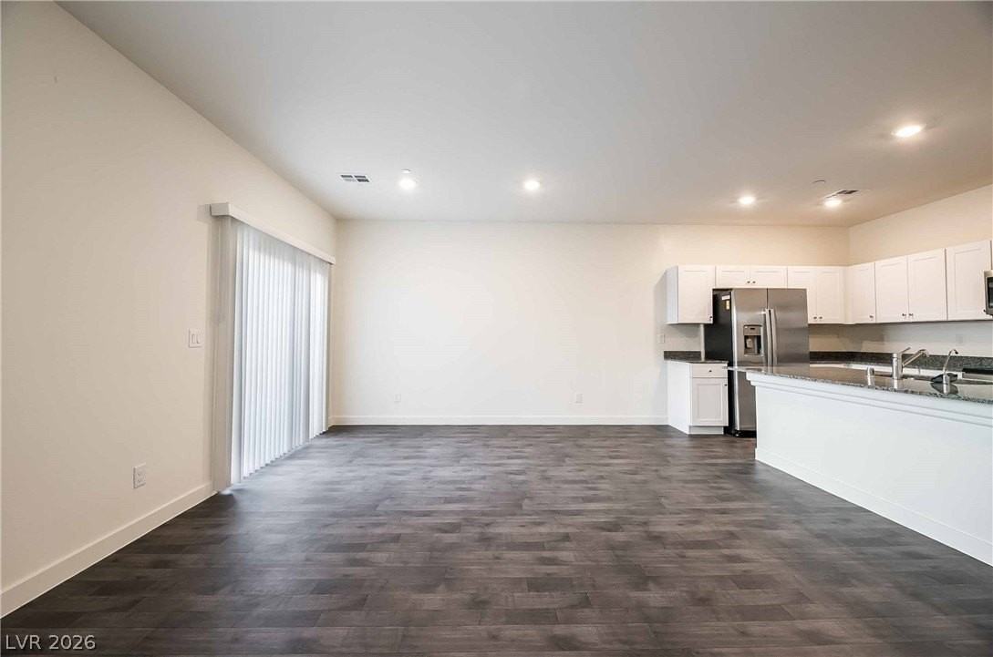 12749 Epperly St - Photo 4 of 22