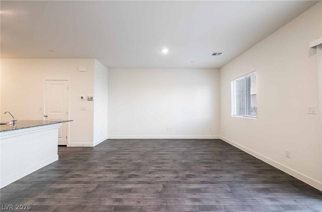 12749 Epperly St - Photo 7 of 22