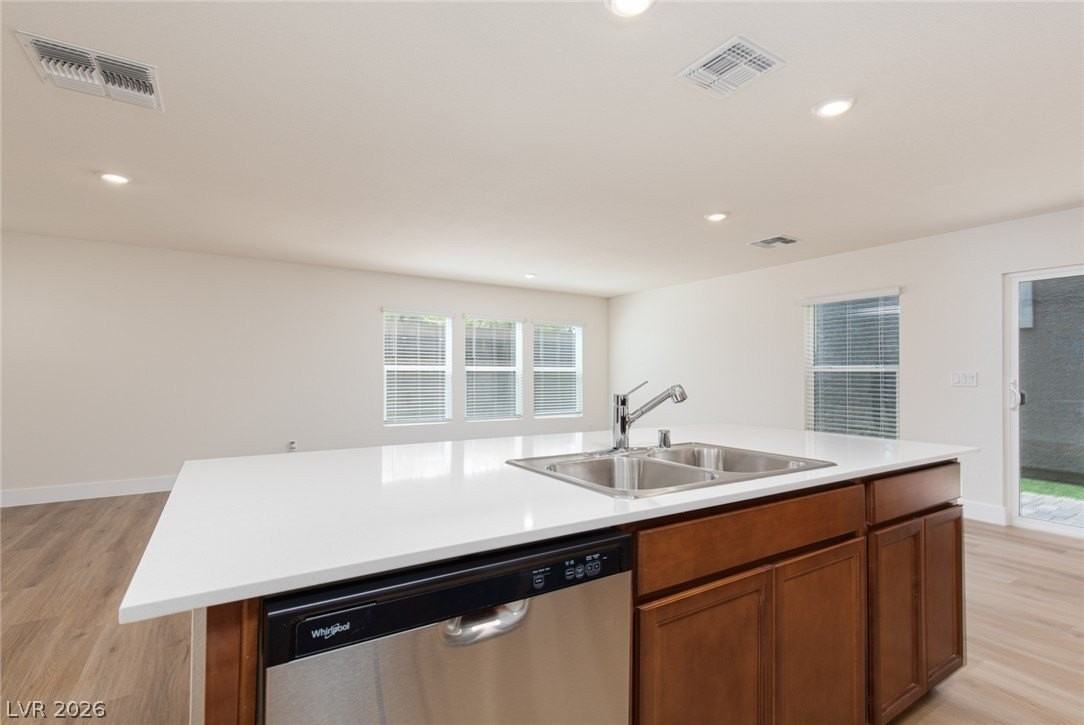 9099 Nostrand Ave - Photo 6 of 37