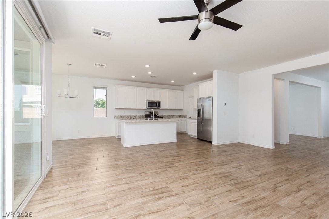 1639 Dire Wolf Ave - Photo 6 of 41