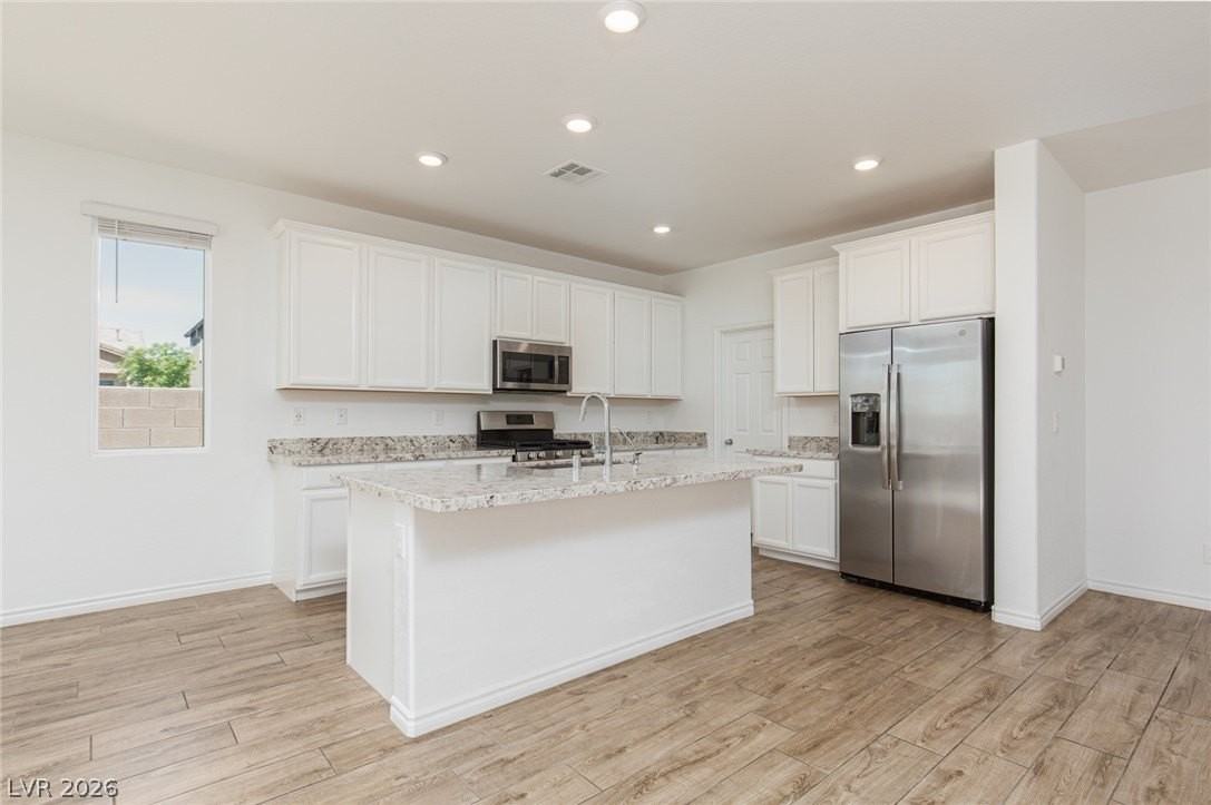 1639 Dire Wolf Ave - Photo 7 of 41