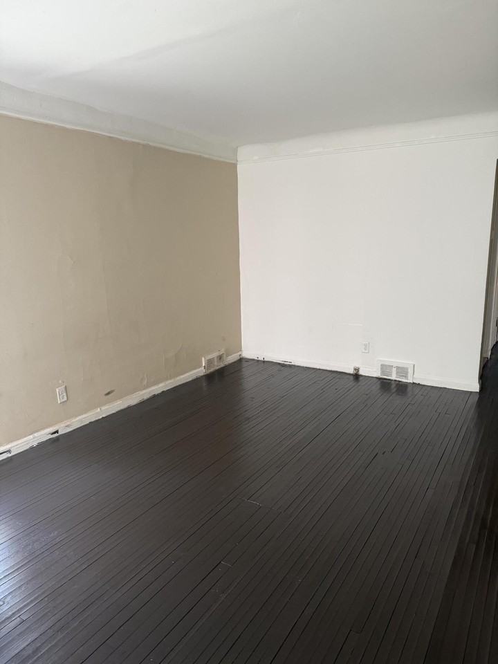19365 Bentler St - Photo 3 of 16
