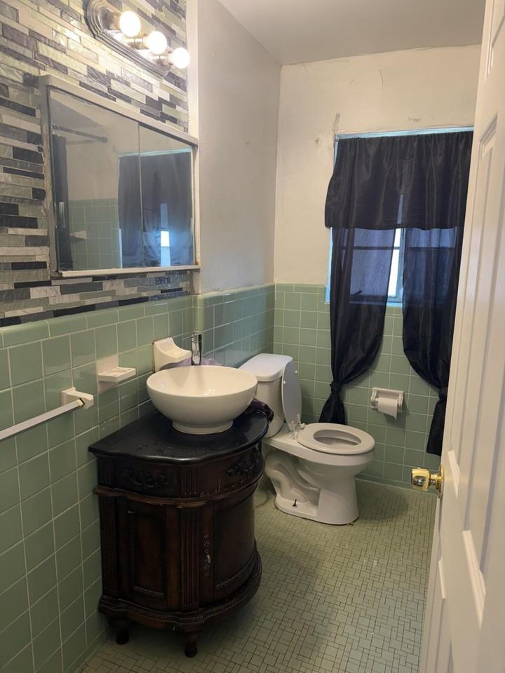 19365 Bentler St - Photo 6 of 16