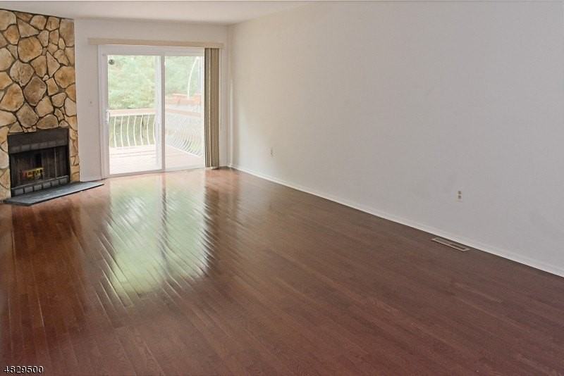 149 Patriots Rd - Photo 4 of 19