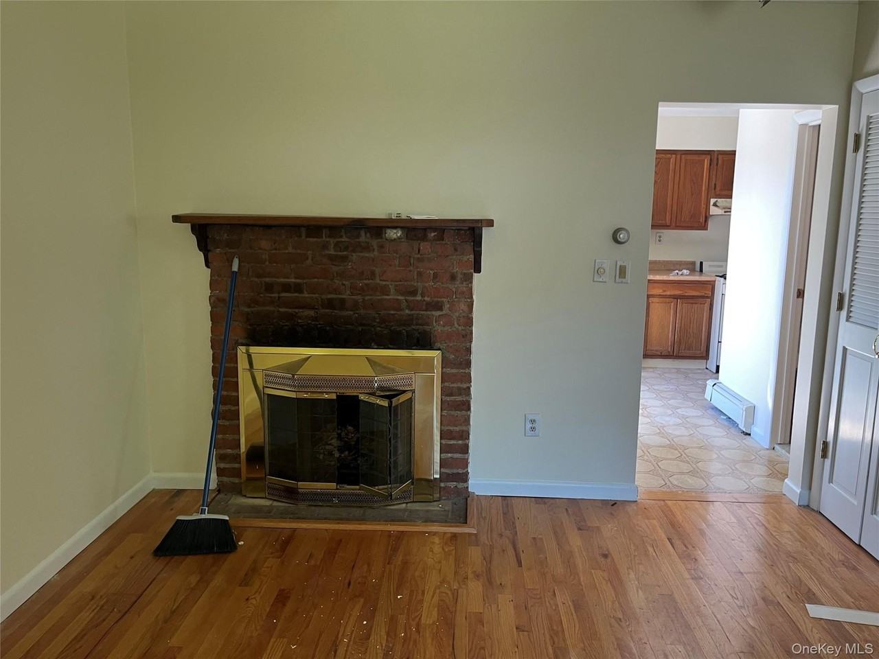 45 S Middletown Rd - Photo 5 of 7