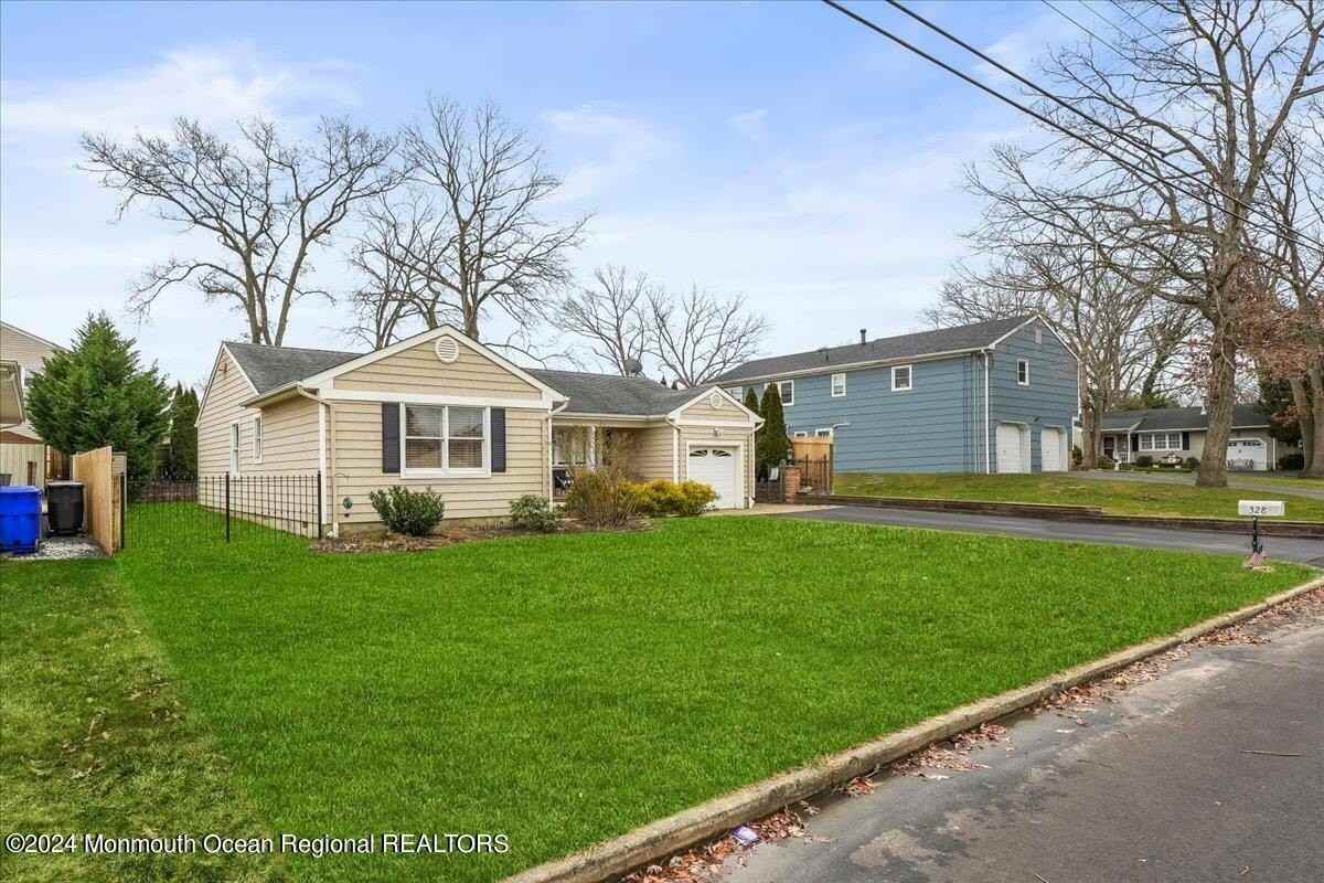 328 23rd Ave - Photo 3 of 29