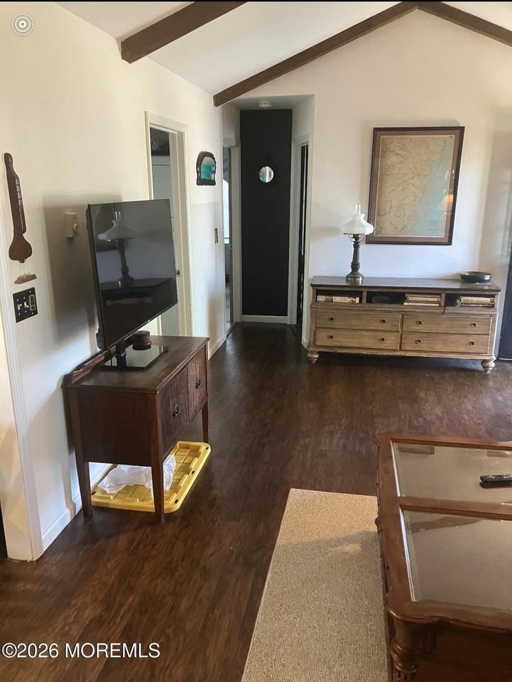 34 E Surf Way - Photo 4 of 15