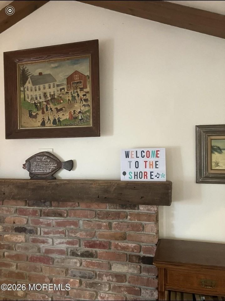 34 E Surf Way - Photo 5 of 15