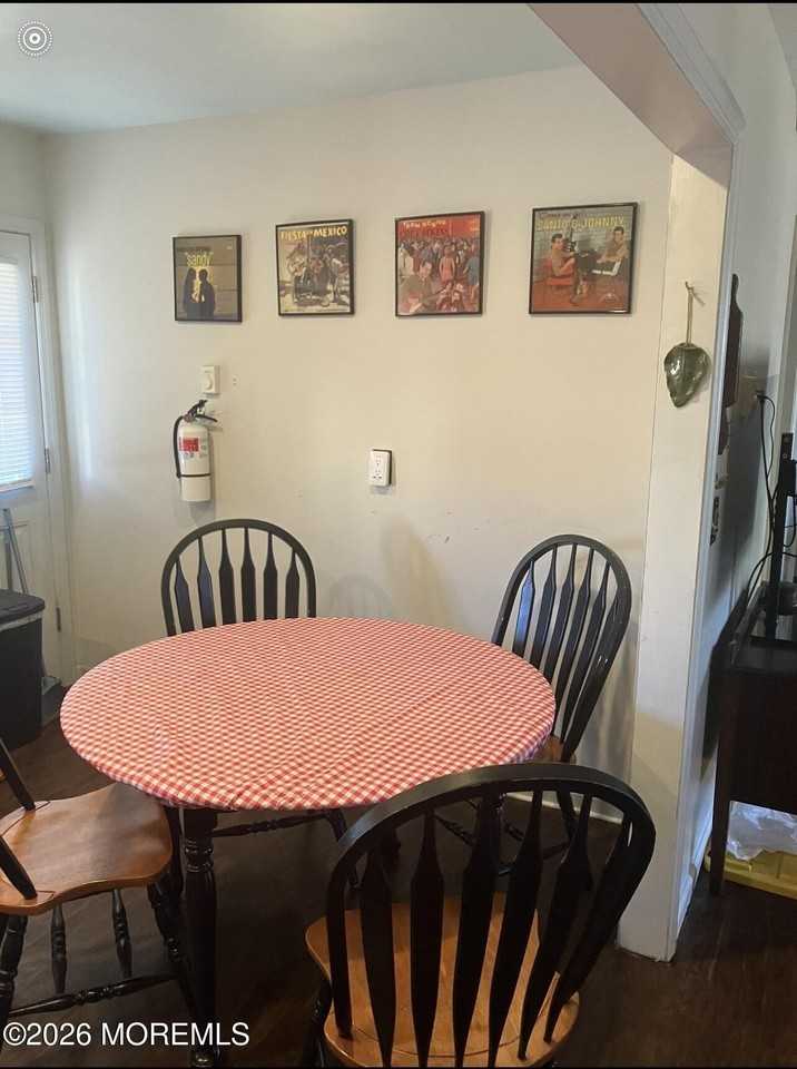 34 E Surf Way - Photo 6 of 15