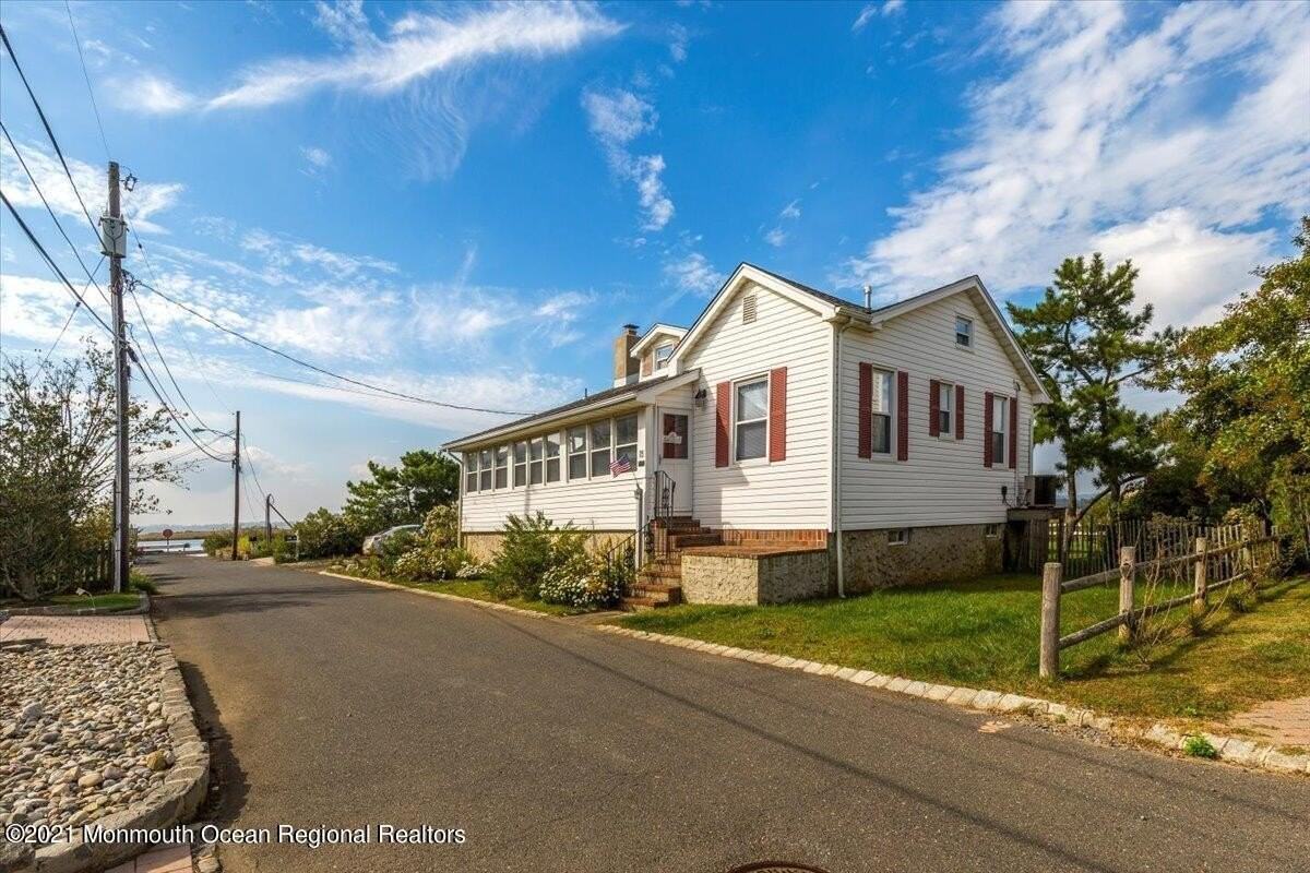 15 Riverview Rd - Photo 2 of 38