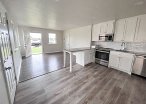 221 Ne 26th St #B - Photo 1 of 1