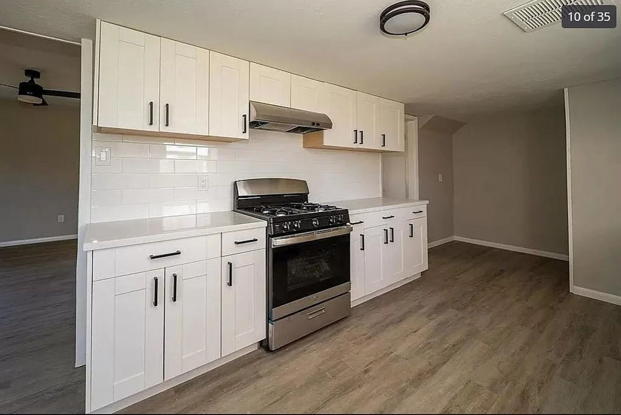 2712 Seattle St - Photo 2 of 14