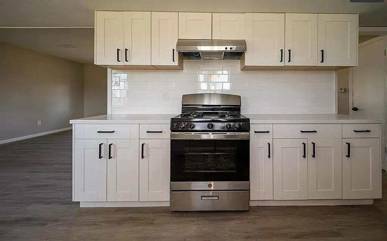 2712 Seattle St - Photo 4 of 14