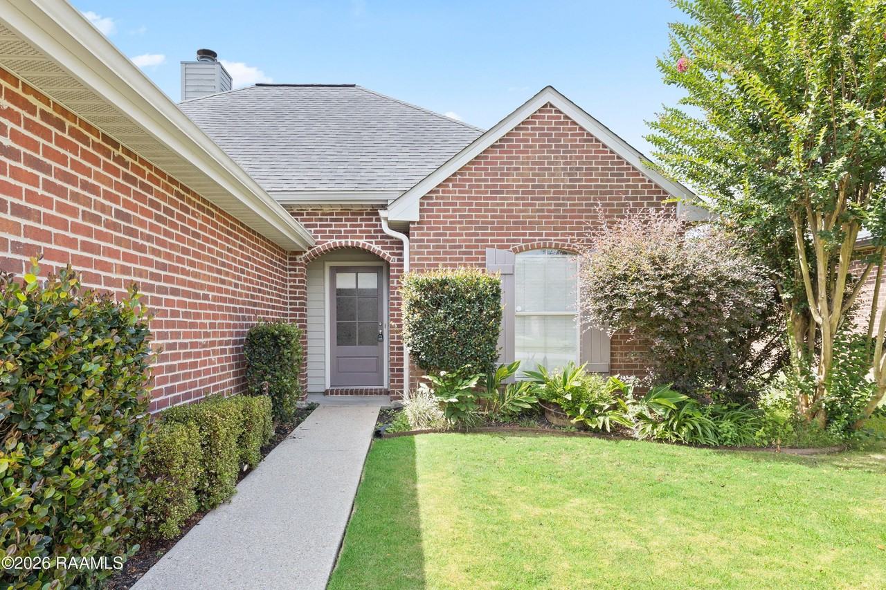 133 Wild Rose Ln - Photo 2 of 27