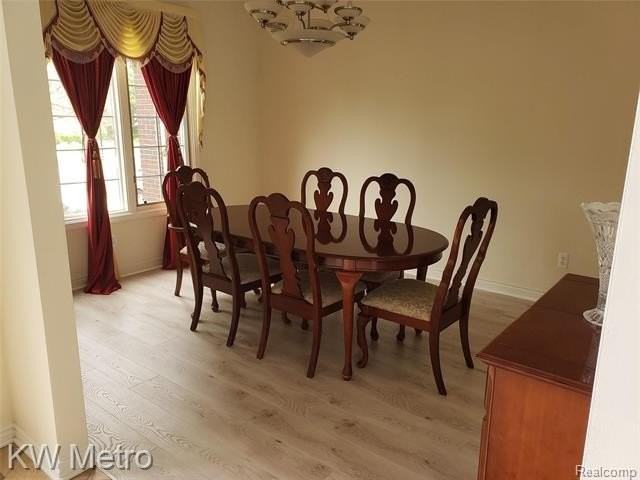 1227 Letica Dr - Photo 7 of 50