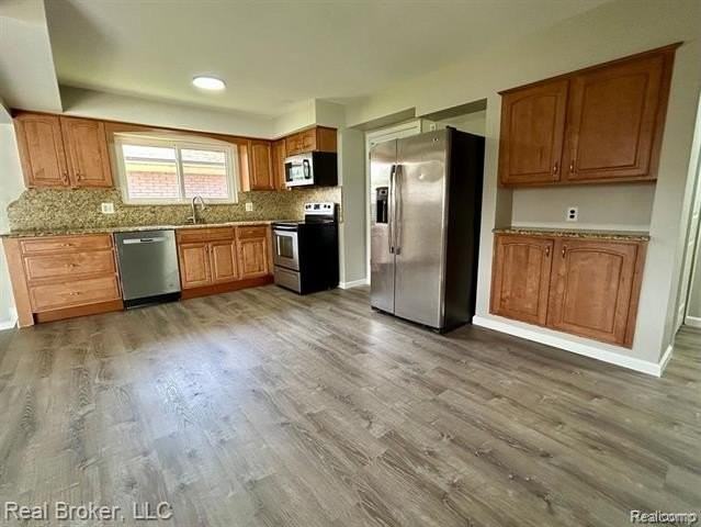11304 Hemlock Dr - Photo 5 of 24
