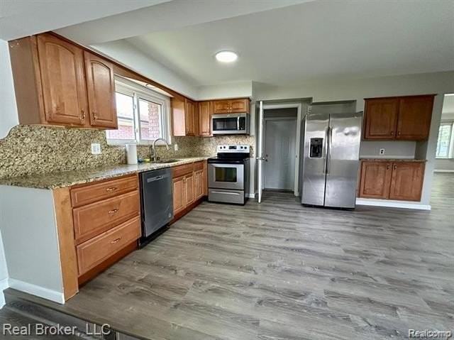 11304 Hemlock Dr - Photo 7 of 24