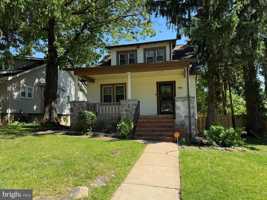 featured image of 4007 Bateman Ave