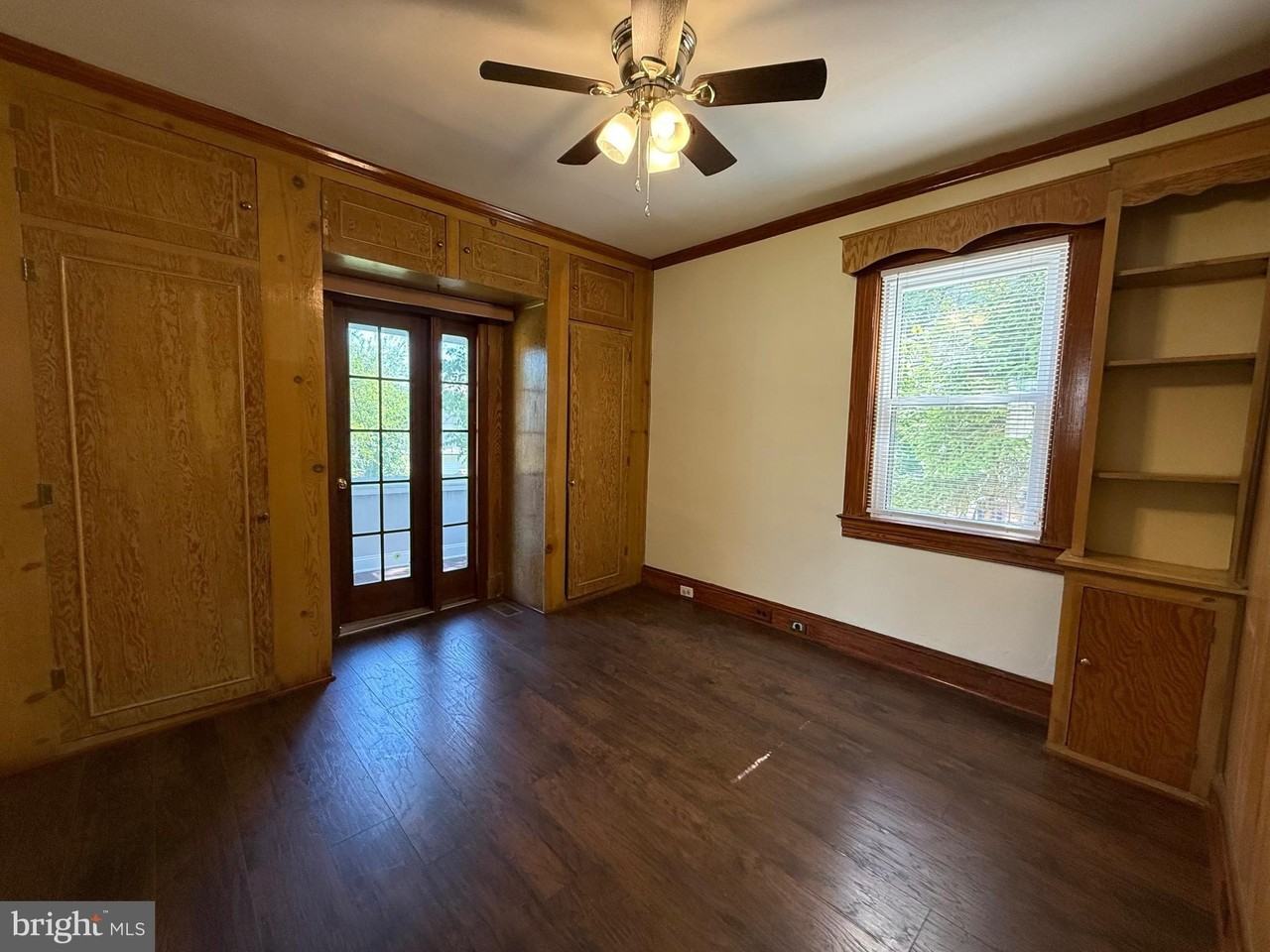 4007 Bateman Ave - Photo 7 of 16