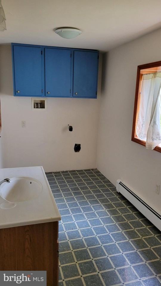 9 School House Rd - Photo 4 of 28