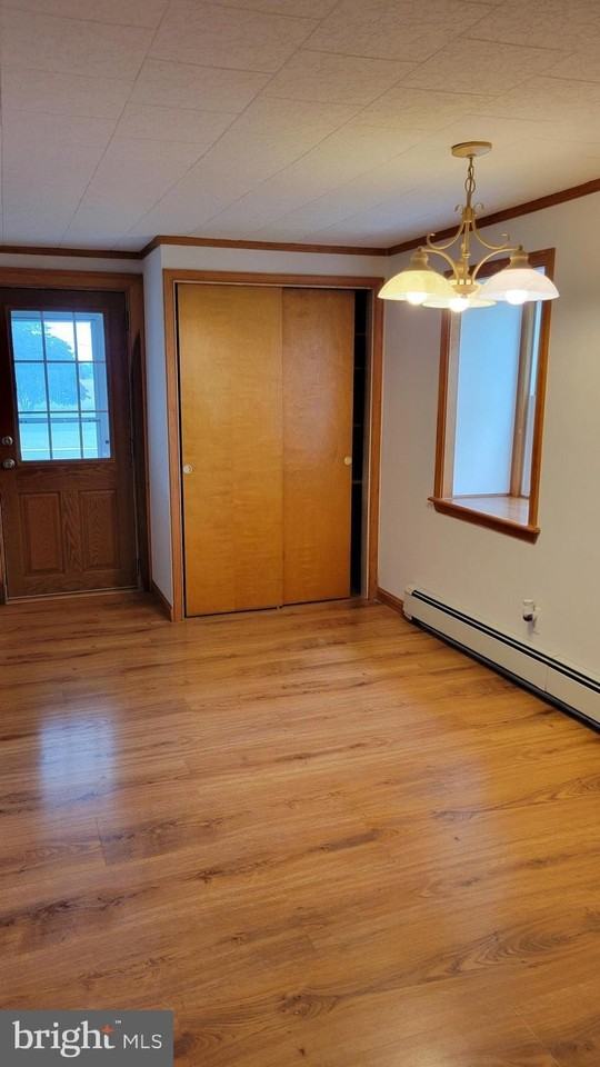 9 School House Rd - Photo 7 of 28