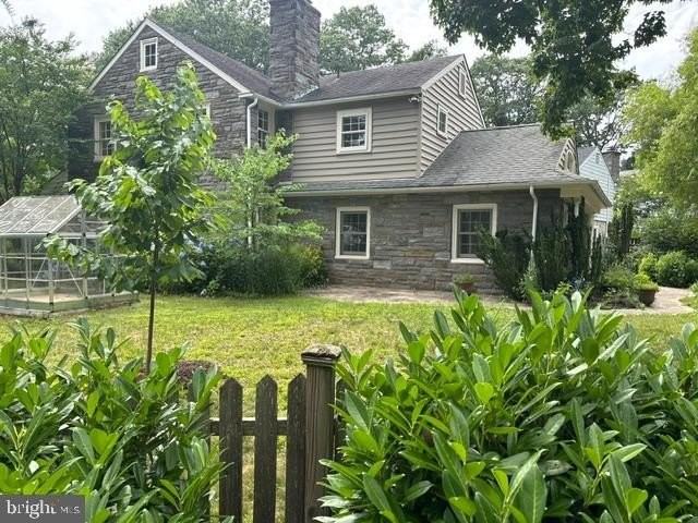 471 Athens Ave - Photo 5 of 43