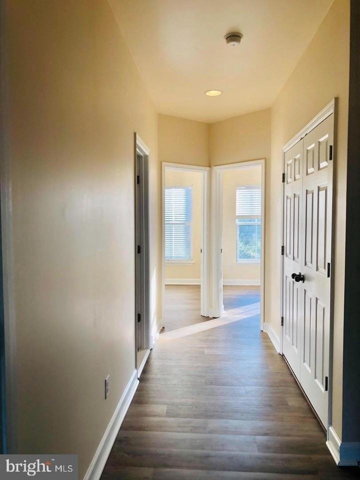 42638 Beckett Ter - Photo 7 of 21