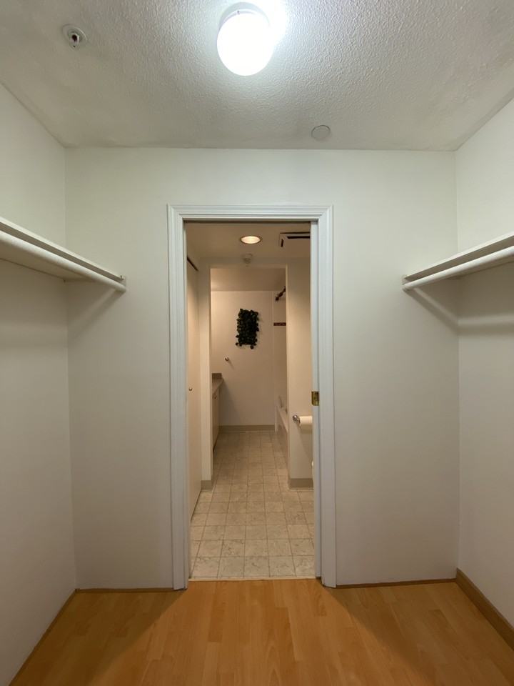 1100 The High Street - Photo 6 of 14