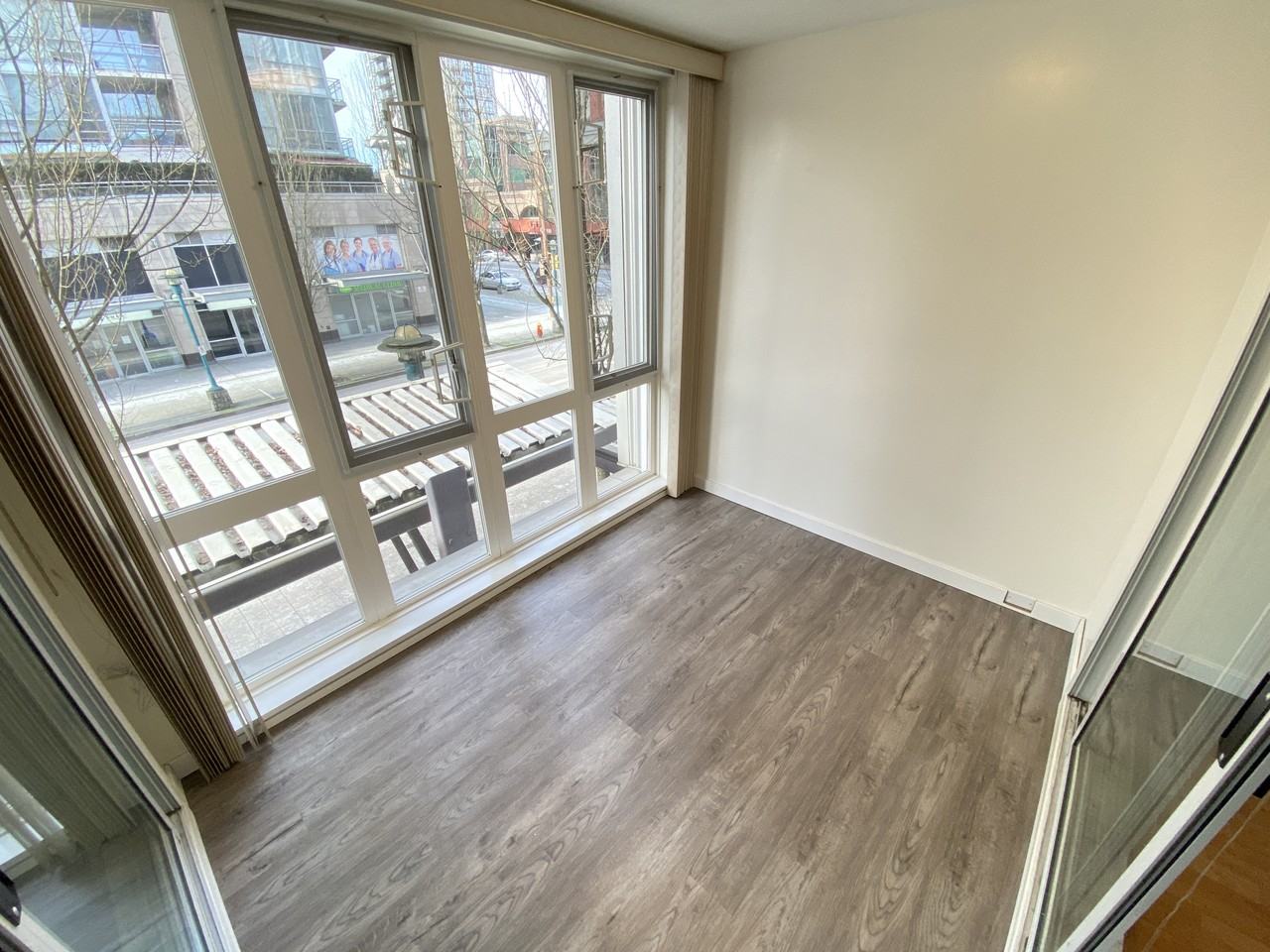 1100 The High Street - Photo 4 of 14