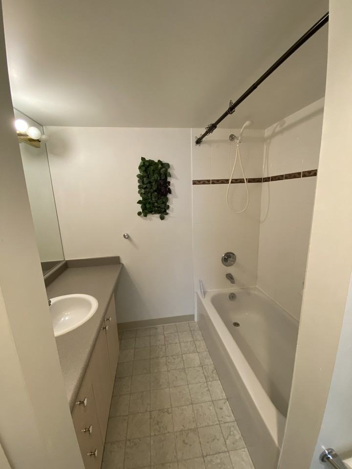 1100 The High Street - Photo 14