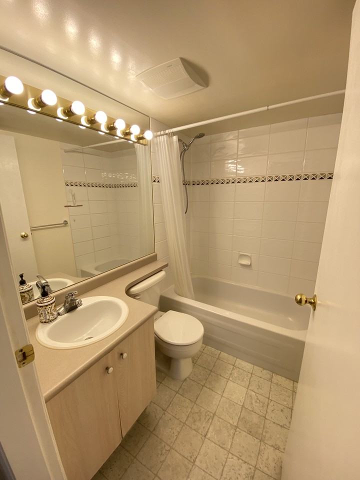 1100 The High Street - Photo 13