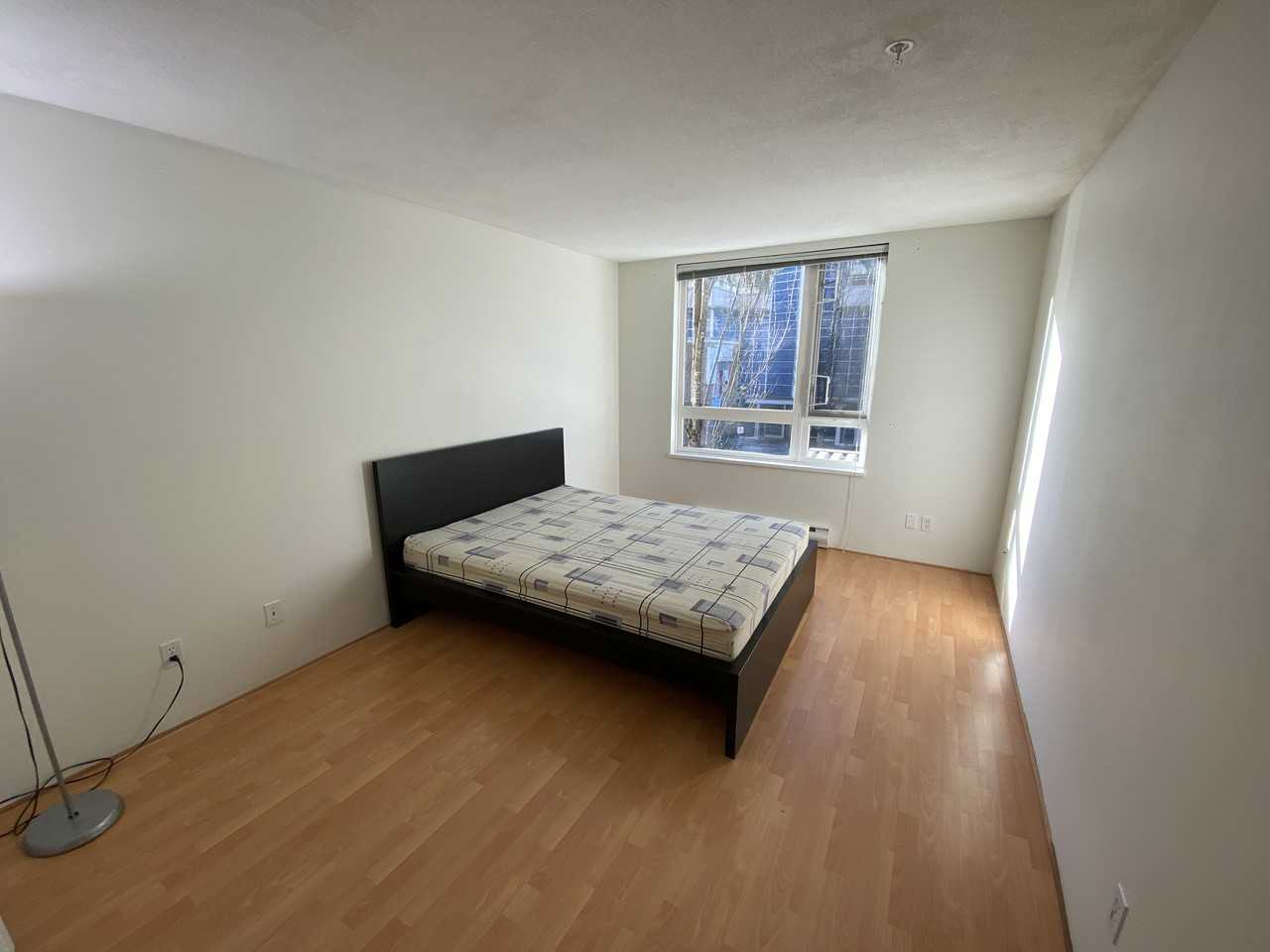 1100 The High Street - Photo 11