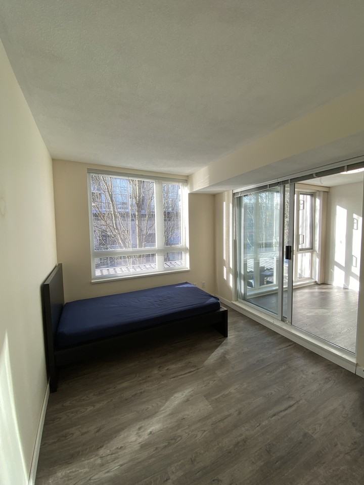1100 The High Street - Photo 12