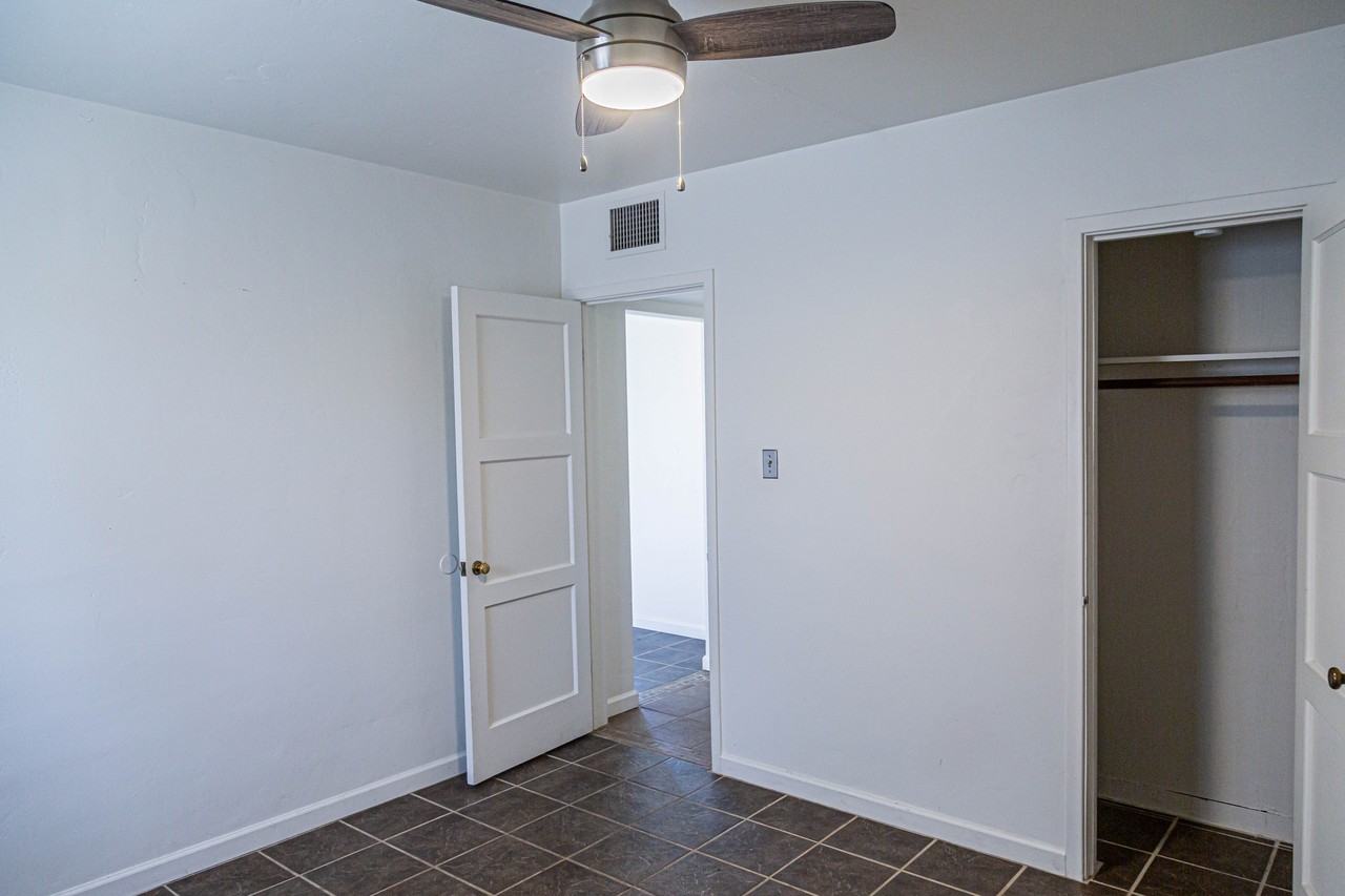 5042 E Eastland St #1 - Photo 2 of 18