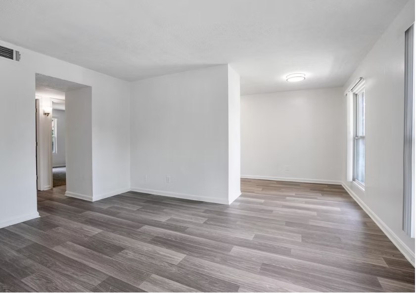 9643 Lamborne Boulevard - Photo 4 of 7