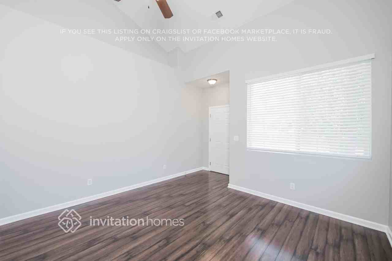 3826 S Jericho Ct - Photo 3 of 20