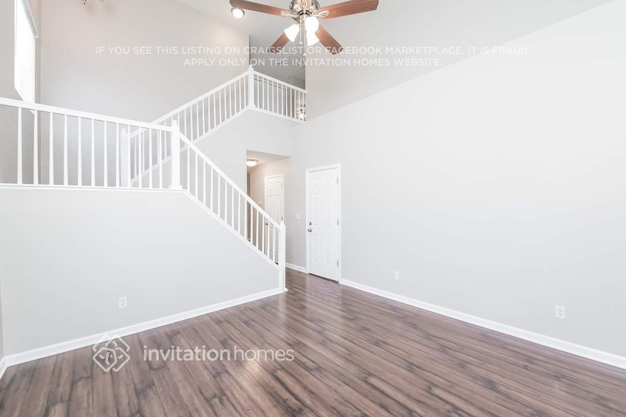 3826 S Jericho Ct - Photo 5 of 20