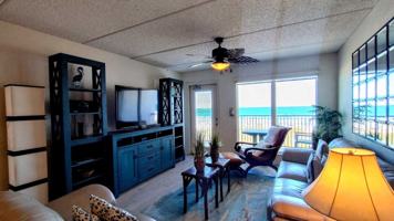 featured image of 2562 Gulf Blvd