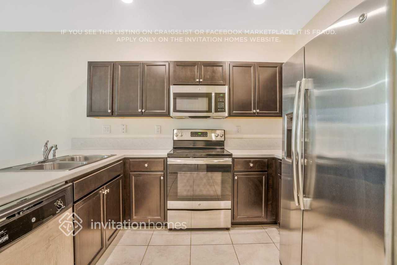 11457 Swst - Photo 7 of 25