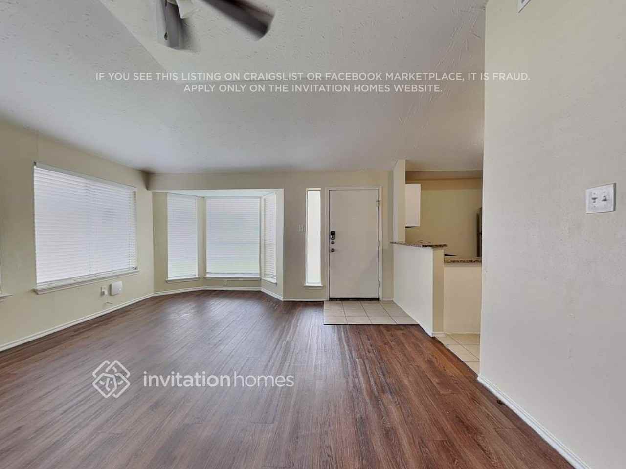 3902 Mattingham Dr - Photo 3 of 17