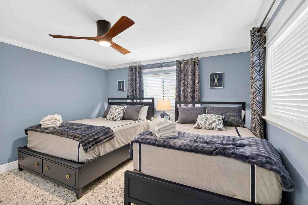 5165 Sandy Cove Ave #1578384P - Photo 7 of 41
