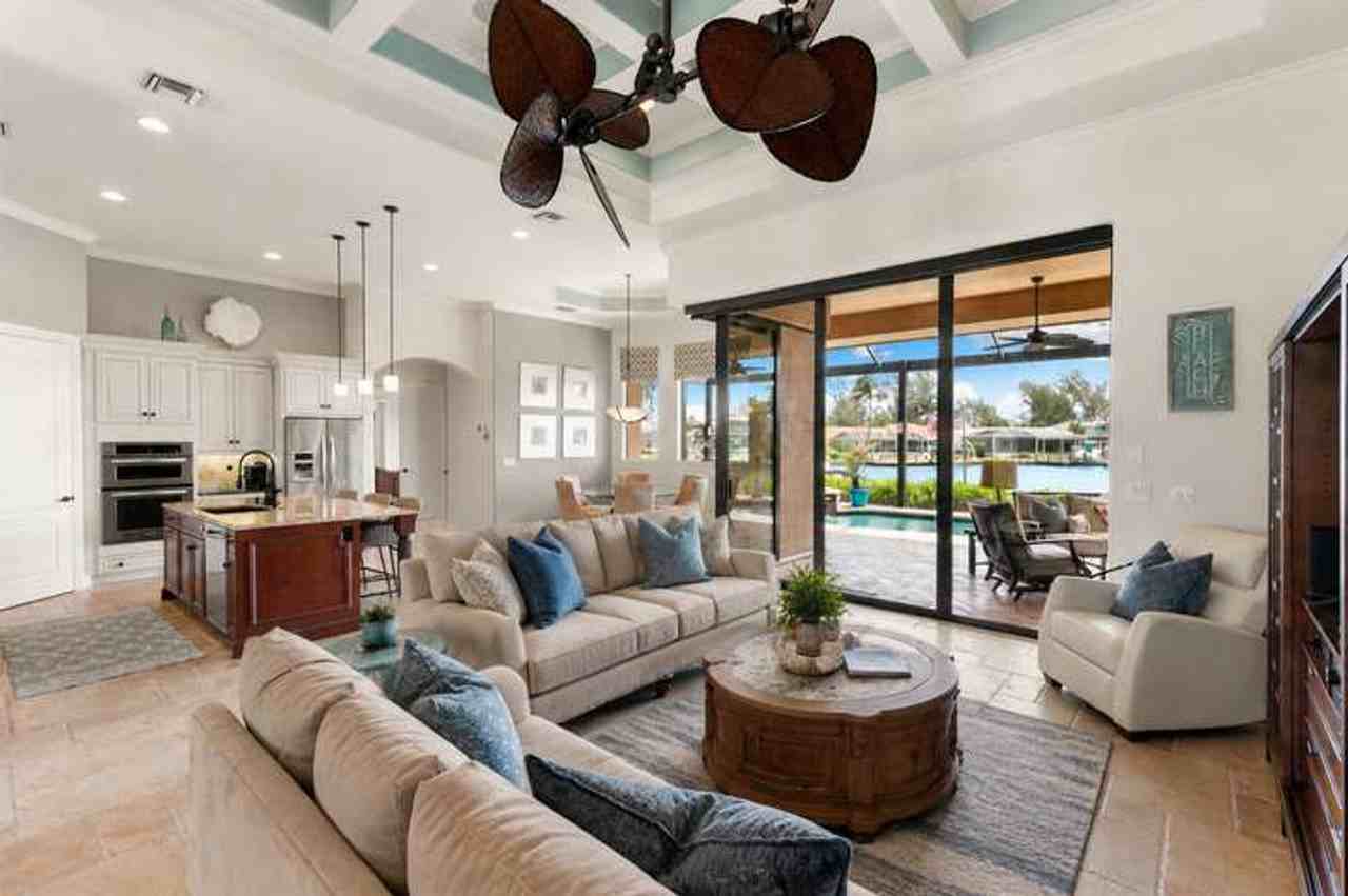 504 Kendall Dr #1579812P - Photo 4 of 43