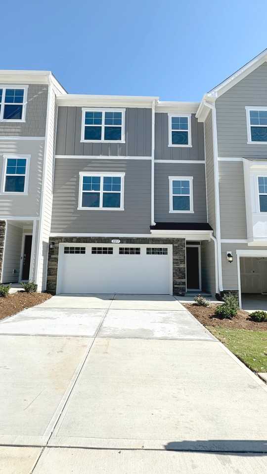 2217 Terrawood Dr #1 - Photo 3 of 30