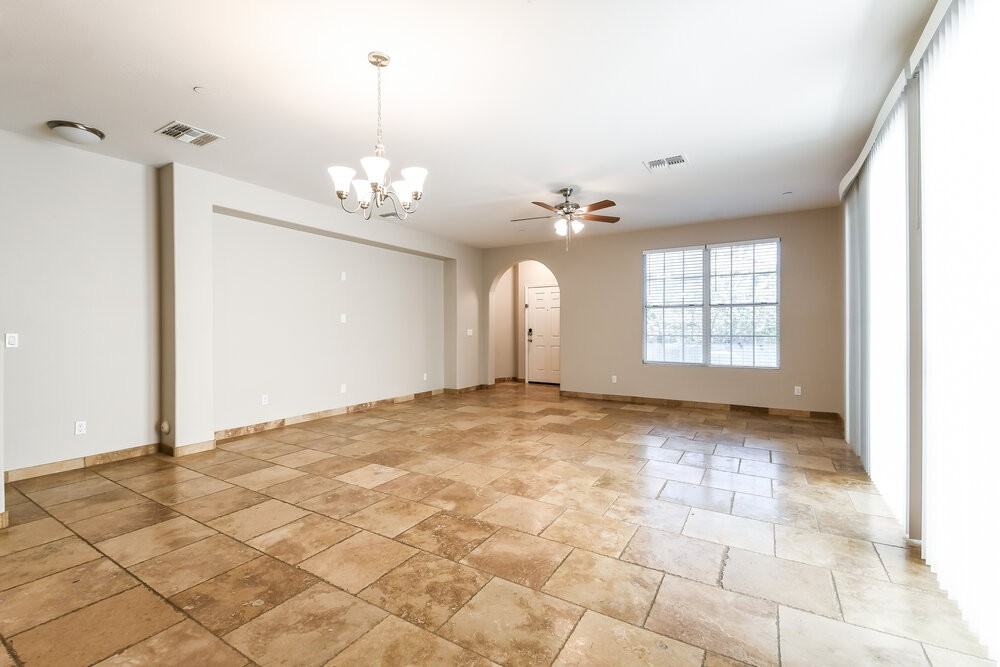12533 W Via Dona Rd - Photo 5 of 17