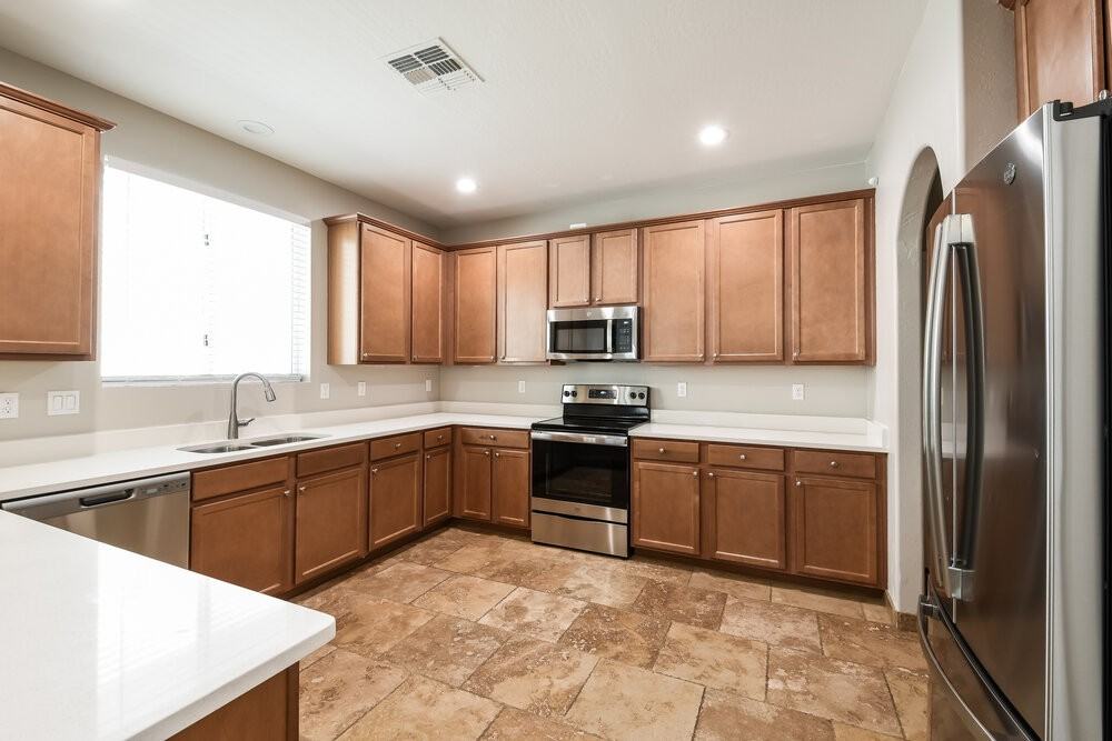 12533 W Via Dona Rd - Photo 6 of 17