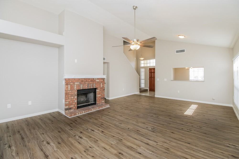 1164 N Naples Dr - Photo 5 of 17