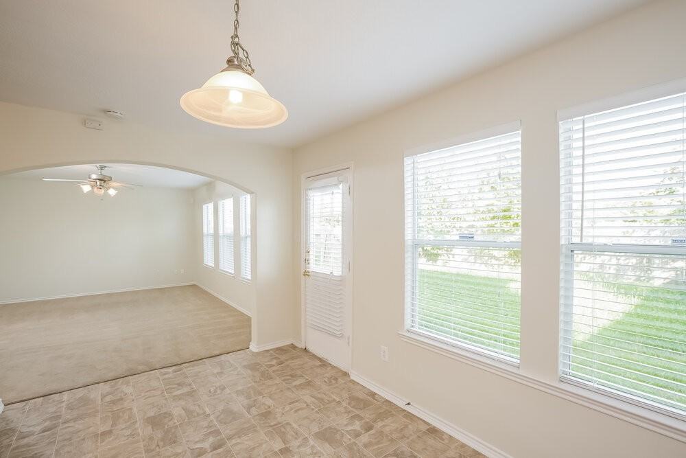16347 Bantam Ridge Ct - Photo 4 of 28