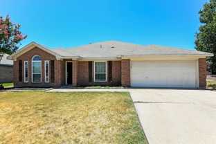 415 Marybeth Dr - Photo 1 of 1
