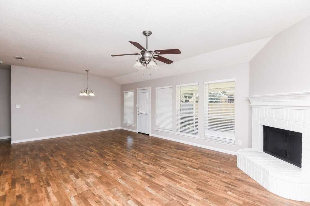 415 Marybeth Dr - Photo 7 of 16