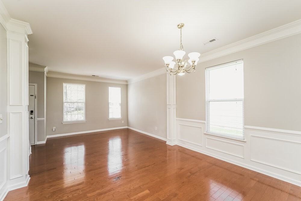 620 Wrayhill Dr - Photo 7 of 17